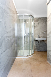 Pronájem bytu 1+kk v osobním vlastnictví 45 m², Praha 9 - Klánovice