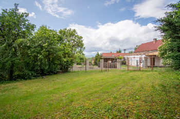 Prodej zemědělského objektu 104 m², Hoštka