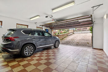 Prodej domu 570 m², Zruč-Senec