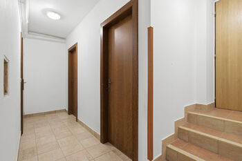 Prodej domu 570 m², Zruč-Senec