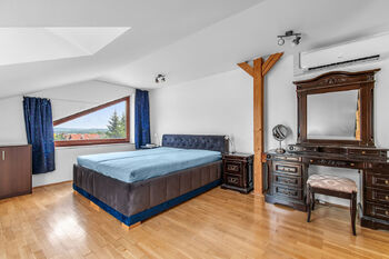 Prodej domu 570 m², Zruč-Senec