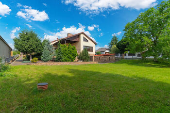 Prodej domu 570 m², Zruč-Senec