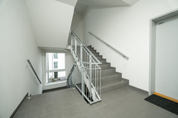 Pronájem bytu 1+kk v osobním vlastnictví 30 m², Praha 4 - Hodkovičky