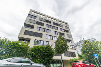 Bytový dům Na Korábě - Pronájem bytu 3+kk v osobním vlastnictví 112 m², Praha 8 - Libeň