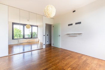 Ložnice - Pronájem bytu 3+kk v osobním vlastnictví 112 m², Praha 8 - Libeň