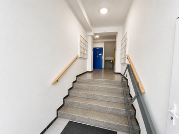 Prodej bytu 2+1 v osobním vlastnictví 56 m², Praha 9 - Vysočany