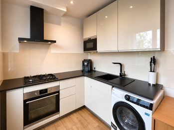 Prodej bytu 2+1 v osobním vlastnictví 56 m², Praha 9 - Vysočany