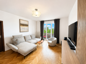 Prodej bytu 2+1 v osobním vlastnictví 56 m², Praha 9 - Vysočany