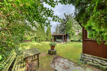 pohled od chaty - Prodej chaty / chalupy 40 m², Ovčáry