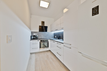 Pronájem bytu 2+kk v osobním vlastnictví 58 m², Praha 3 - Strašnice