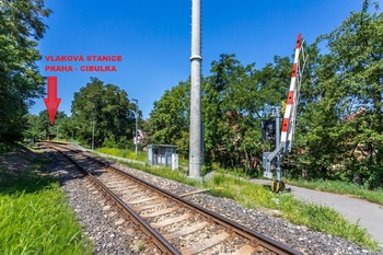 Vlaková zastávka - Pronájem bytu 2+kk v osobním vlastnictví 41 m², Praha 5 - Košíře