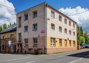 +420 721 415 122|Lucie Krechterová|lucie.krechterova@remax.cz - Prodej domu 246 m², Příbor