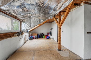 Prodej domu 120 m², Praha 4 - Modřany
