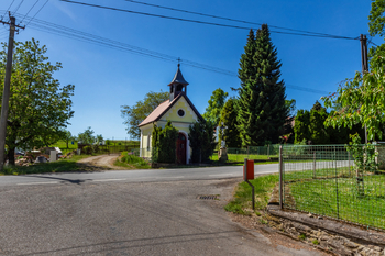 Prodej pozemku 1677 m², Chýstovice