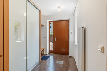 Prodej domu 241 m², Praha 5 - Lipence