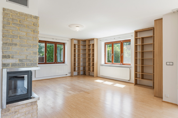 Prodej domu 241 m², Praha 5 - Lipence