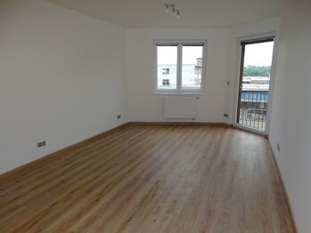Pronájem bytu 2+kk v osobním vlastnictví 54 m², Pardubice