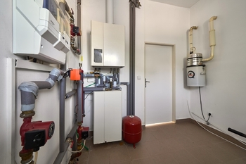 Prodej kancelářských prostor 288 m², Hradec Králové