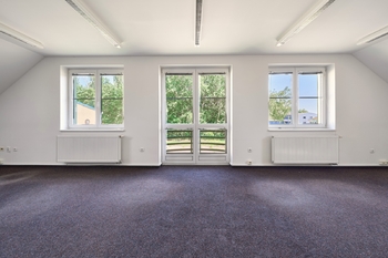 Prodej kancelářských prostor 288 m², Hradec Králové