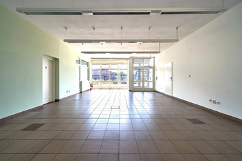 Prodej kancelářských prostor 288 m², Hradec Králové