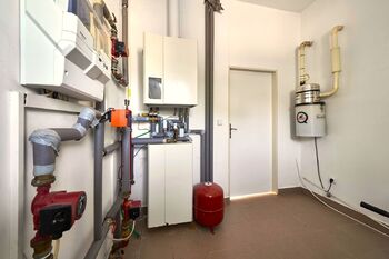 Prodej kancelářských prostor 288 m², Hradec Králové