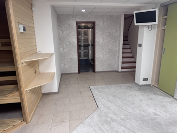 Pronájem domu 184 m², Jesenice