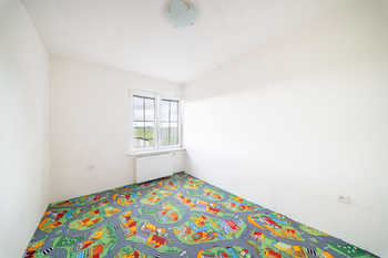 Prodej domu 200 m², Korolupy