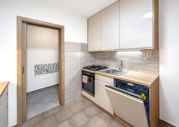 Pronájem bytu 2+1 v osobním vlastnictví 63 m², Ostrava