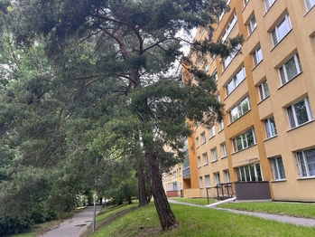 bytový dům - Prodej bytu 3+kk v osobním vlastnictví 54 m², Praha 9 - Střížkov
