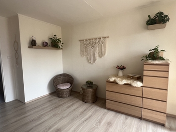 obývací pokoj - Prodej bytu 3+kk v osobním vlastnictví 54 m², Praha 9 - Střížkov