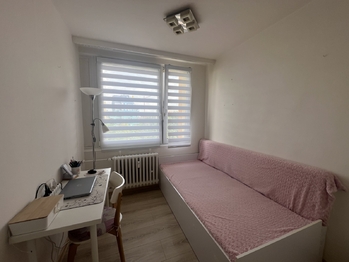 pokoj - Prodej bytu 3+kk v osobním vlastnictví 54 m², Praha 9 - Střížkov