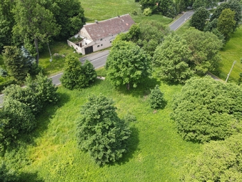 Prodej pozemku 1342 m², Petrovice