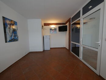 Pronájem kancelářských prostor 16 m², Lety