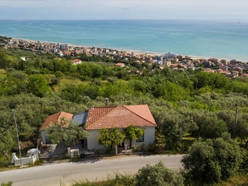 dům s výhledem na moře  - Prodej domu 229 m², Provincia di Teramo 