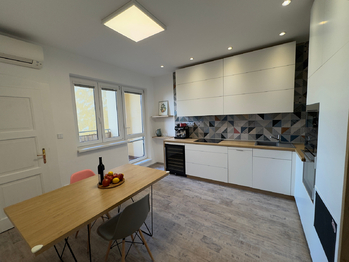 Pronájem bytu 2+1 v osobním vlastnictví 72 m², Ostrava