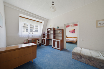 Prodej bytu 3+1 v osobním vlastnictví 83 m², Karlovy Vary