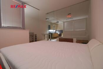 Pronájem bytu 2+kk v osobním vlastnictví 48 m², Brno