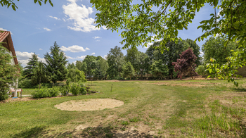 Prodej domu 1200 m², Cheb