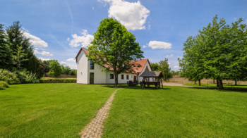 Prodej domu 1200 m², Cheb