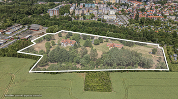 Prodej pozemku 32000 m², Cheb
