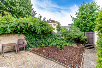 Zahrada - Prodej domu 244 m², Praha 5 - Košíře