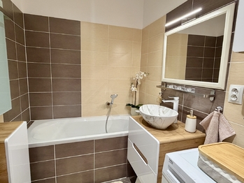 Prodej bytu 2+kk v osobním vlastnictví 52 m², Pohořelice