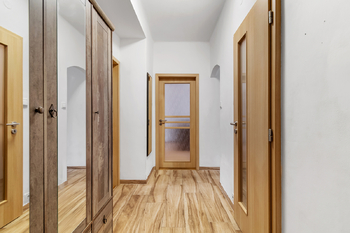 Prodej bytu 3+1 v osobním vlastnictví 72 m², Plzeň