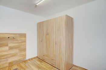 Úložné prostory - Pronájem domu 92 m², Dolní Kounice
