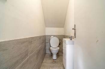 Prodej domu 193 m², Okřesaneč