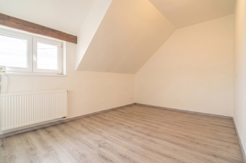 Prodej domu 193 m², Okřesaneč