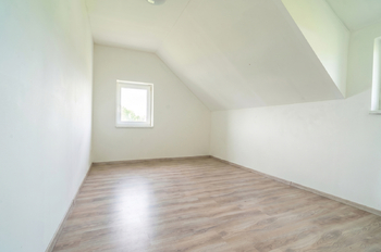 Prodej domu 193 m², Okřesaneč