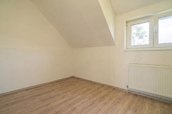 Prodej domu 193 m², Okřesaneč
