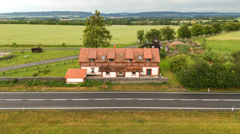 Prodej domu 193 m², Okřesaneč
