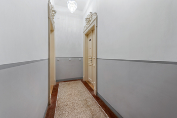 Prodej bytu 2+kk v osobním vlastnictví 49 m², Praha 3 - Vinohrady